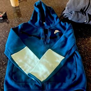 Nike tech size large